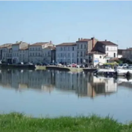 Apartamento Location Cure Ou Dans Maison Charentaise Centre Saujon